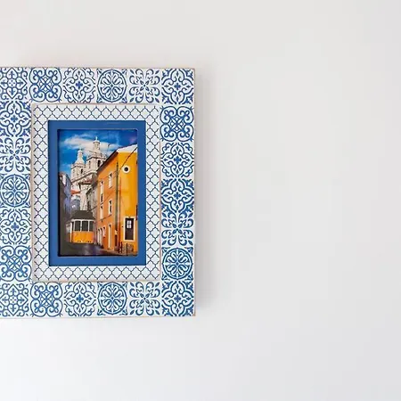 Mouraria I, Eco-duplex, French Balcony & Smart Check-in 公寓 *