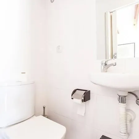 Mouraria I, Eco-duplex, French Balcony & Smart Check-in * Lisboa