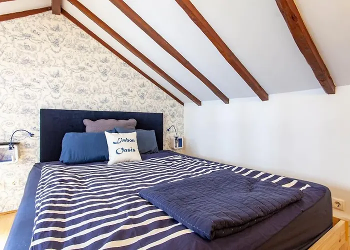 شقة Mouraria I, Eco-duplex, French Balcony & Smart Check-in Lisboa