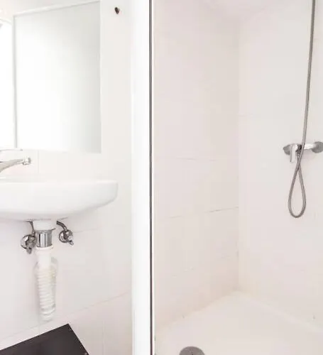 Mouraria I, Eco-duplex, French Balcony & Smart Check-in * Lisboa