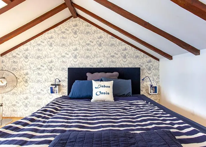 Mouraria I, Eco-duplex, French Balcony & Smart Check-in شقة *